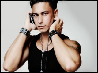 Pauly D biography, birth date, birth place and pictures