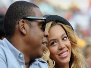 Beyonce Baby Girl on Jay Z Proudly Raps Over His Daughter S Blue Ivy Crying Voice In  Glory